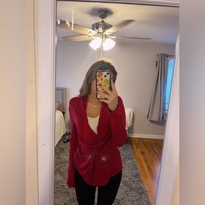 Halston red sweater❤️‍🔥